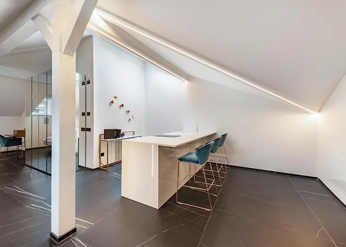 App 304 Palazzo Cavour * Bolzano